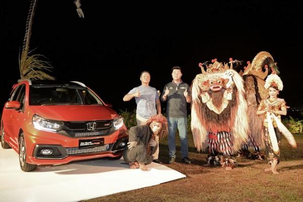 Test drive Honda New Mobilio dan Jonfis Fandy dengan nuansa Bali. (Foto : zenuar yoga)