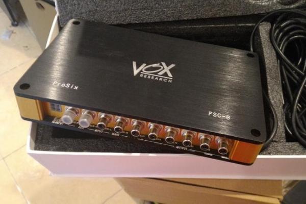 Vox Research salah satu brand lokal Indonesia yang sudah bisa merancang sound processor canggih. (foto : boy prabowo)