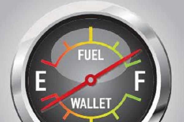 Konsumsi bahan bakar bisa irit disebabkan beberapa hal, salah satunya cara mengemudi yang benar. (foto : ist)