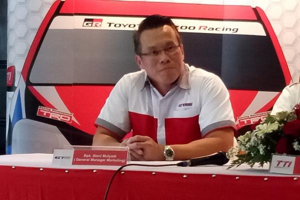 Steni Mulyadi, General Manager Marketing PT Gajah Tunggal Tbk segera menyiapkan ban GT Radial dengan kompon lebih halus. (foto : budsan)