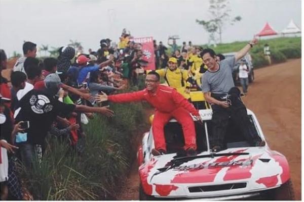 Bimo Pradikto dan navigator Frederick Moeladi, pencapaian terbaik selama ikuti Indonesia eXtreme Offroad Racing. (foto : ist)