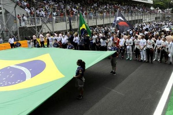Sirkuit Interlagos Brasil siap beralih tangan ke Bernie Ecclestone. (foto : F1)