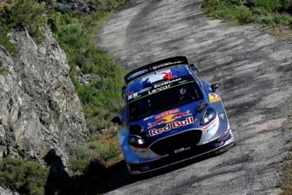 Aksi Sebastian Ogier di WRC Corsica (ist)