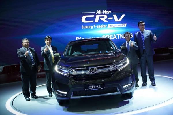 All New Honda CR-V ditawarkan dengan beberapa paket demi kenyamanan konsumen setia. (foto : HPM)