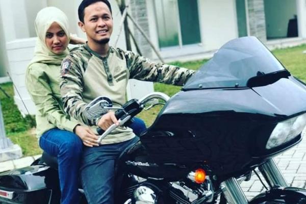 Agung Nugroho dan istri, siap kembali pimpin IMI Riau dikehendaki klub-klub. (foto : ist)
