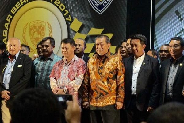Pelantikan H. Fachrul Sarman Sebagai Ketum IMI Jabar bertabur pejabat VIP yang hadir. (foto : ET)