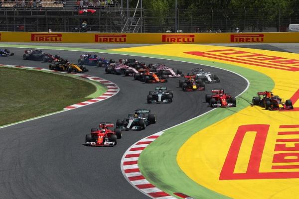 Kimi Raikkonen dan Max Verstappen  gagal lanjutkan balapan akibat insiden di turn 1 Sirkuit Catalunya, Barcelona