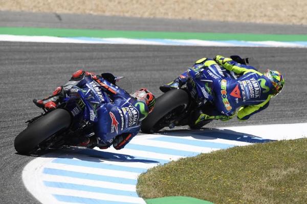 Vinales dan Rossi akan bersaing untuk meraih posisi puncak di MotoGP Le Mans, Perancis. (foto : MotoGP)