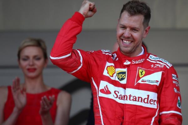 Selebrasi Vettel di podium GP Monaco (ist)