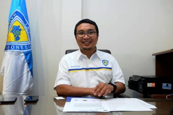 Sadikin Aksa, Ketua Umum IMI Pusat. (foto : bola.com)