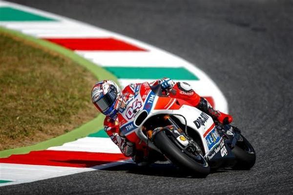 Tidak seperti Jorge Lorenzo yang menebarkan optimisme, Dovi cenderung esay going di MotoGP Catalunya. (foto : Ducati) 