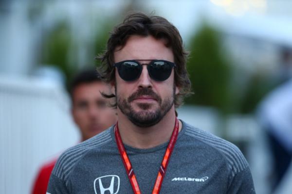 Fernando Alonso makin serius berkarir di dunia game (ist)