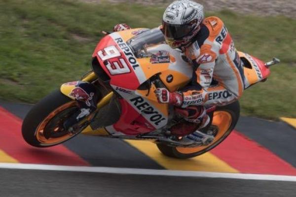 Marquez langsung tancap gas sebagai pimpinan klasemen MotoGP 2017