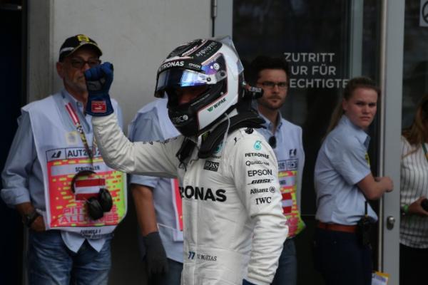 F1 Austria: Bottas Pole Position, Vettel Ungguli Hamilton