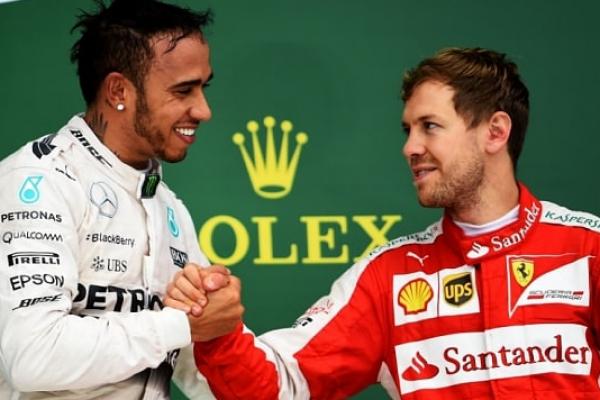 Lewis Hamilton dan Sebastian Vettel, dua aktor utama F1 musim 2017 (ist)