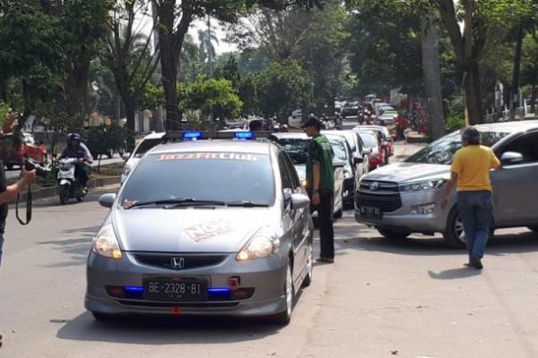 NGK Pitstop Lampung dihadiri oleh 50 komunitas/800 mobil