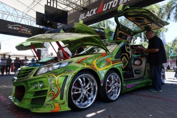 BlackAuto Battle 2017 seri 3 di Kota Surabaya