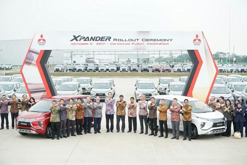 Para Board of Director Mitsubishi Motors saat Rollout Mitsubishi Xpander di Cikarang (Foto : budsan)