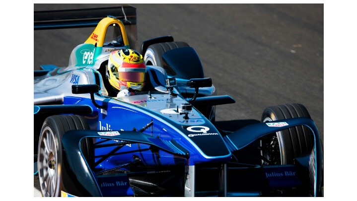 Rio Haryanto sukses melakukan tes Formula E di Valencia, Spanyol
