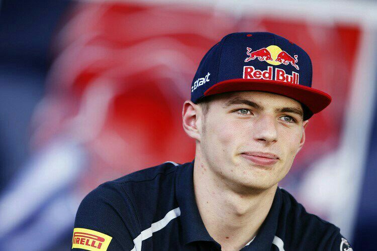 Max Verstappen diamankan Red Bull Racing Sampai 2020. (Foto : F1)