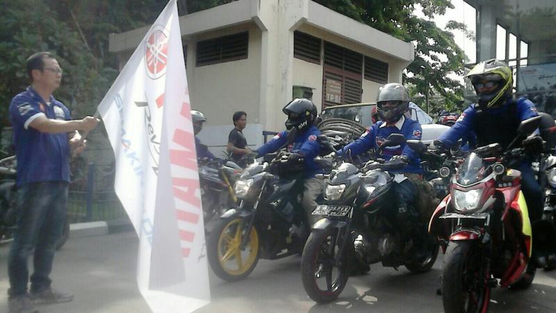 Pelepasan acara turing Yamaha Vixion di Cempaka Putih, Jakarta. (Foto : Anto)