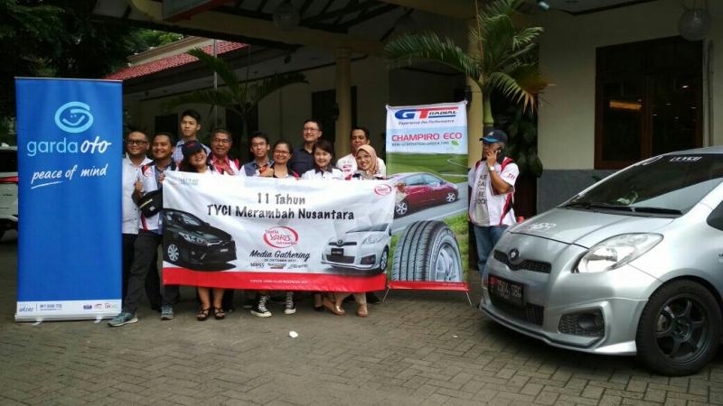 Komunitas Toyota Yaris Club Indonesia adakan kegiatan untuk ultah ke-11 nya. (foto : ria)