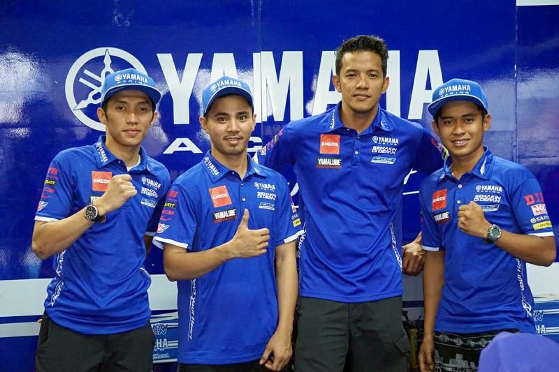 Skuad Yamaha Racing Indonesia ke ARRC Thailand 2017. (foto :  Ymh)