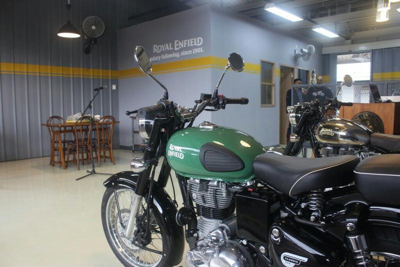 Authorized Service Center Royal Enfield di BSD City. (foto : ist)