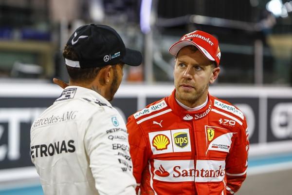 Dua seteru abadi F1 saat ini, Lewis Hamilton (Mercedes) vs Sebastian Vettel (Ferrari) - (Foto: ist)