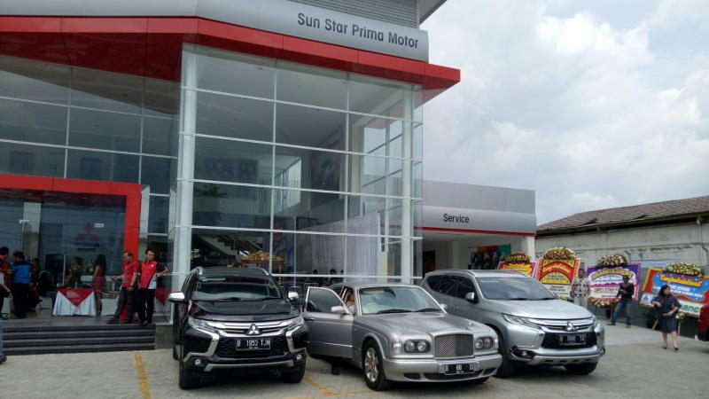Diler Sun Star Prima Motors Siliwangi Bekasi khusus mobil penumpang ke-3 di Bekasi. (foto : budsan)