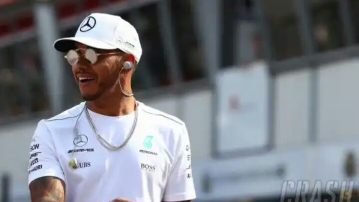 McLaren F1 mengaku tertarik untuk kontrak kembali Lewis Hamilton (ist) 