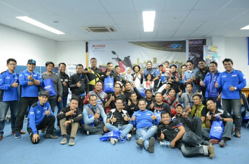 Komunitas Yamaha Riders Federation Indonesia adakan workshop Yamaha Lexi. (foto : Yamaha)