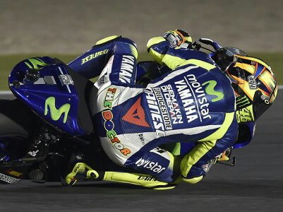 Valentino Rossi masih bisa diandalkan Yamaha di seri pembuka Qatar. (foto: rtrsports)