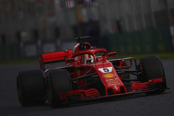 Pembalap Ferrari Sebastian Vettel sebut Mercedes lebih cepat (foto:ist)