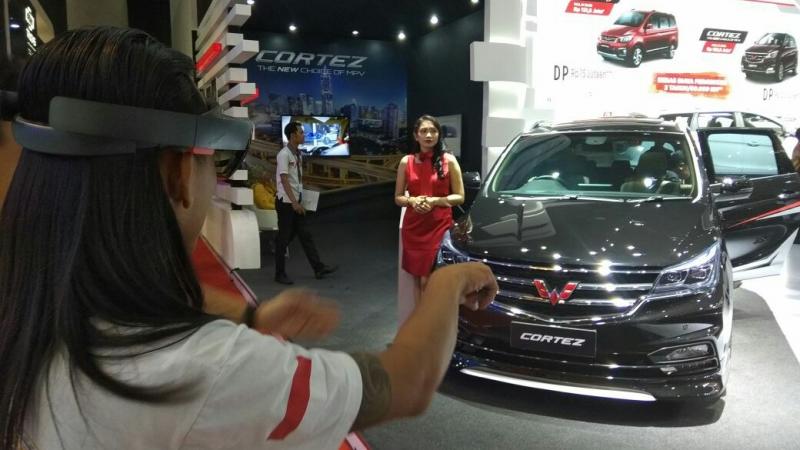 Pertama di Indonesia, Wuling Motors Hadirkan Katalog 3 Dimensi di IIMS 2018