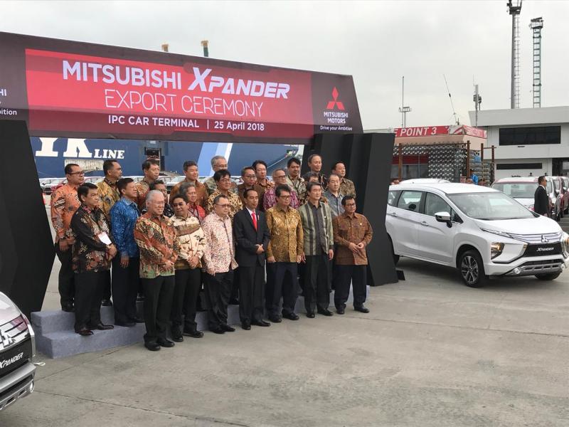 Presiden Jokowi hadiri peluncuran ekspor 400 unit pertama Mitsubishi Xpander