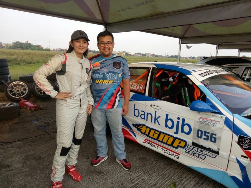 Alinka Hardianti dan Akbar Rais, duet drifter sekaligus guru. (foto : budsan)