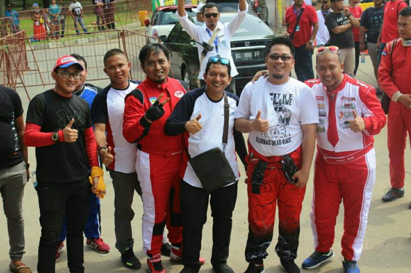 Para pembalap drag race Sumatera bakal fight di Pekanbaru. (foto : joko)