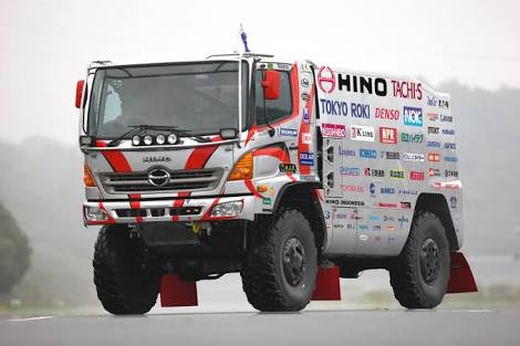 Hino Trucks akan tampilkan Truk Balap dan Truk Rendah Emisi di GIIAS 2018. (foto: ist) 