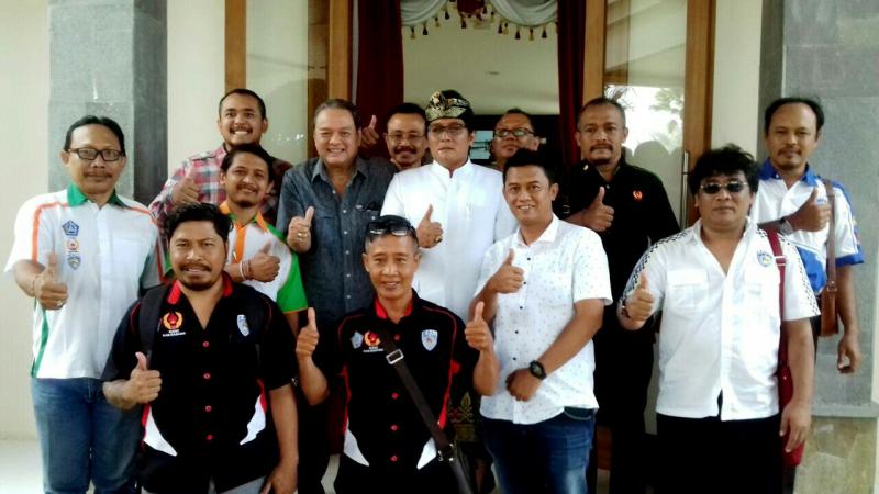 Bupati Badung, Tjahyadi Gunawan dan IMI Bali usai audensi untuk penyelenggaraan AAGC 2018. (foto : ist)