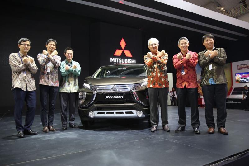 Mitsubishi Motors majukan tagline baru Drive Your Ambition di GIIAS 2018. (foto: ist) 