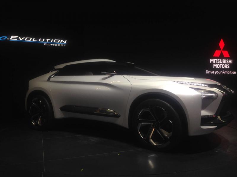 Mitsubishi e-Evolution Concept, mobil yang datang dari masa depan