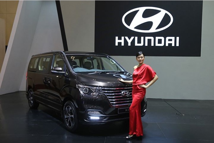 New Hyundai H-1 2018 di GIIAS 2018, harga sepadan dengan fitur dan kemewahan yang didapat. (foto: Hyundai) 