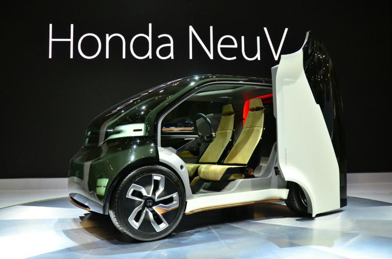 Honda Neuv, mobil listrik pintar yang bisa kenali emosi pengemudinya. (foto : ist)