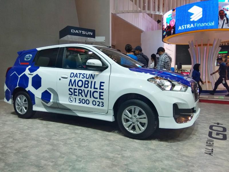 Layanan mobile service Datsun siap dihubungi 24 jam. (foto: anto) 