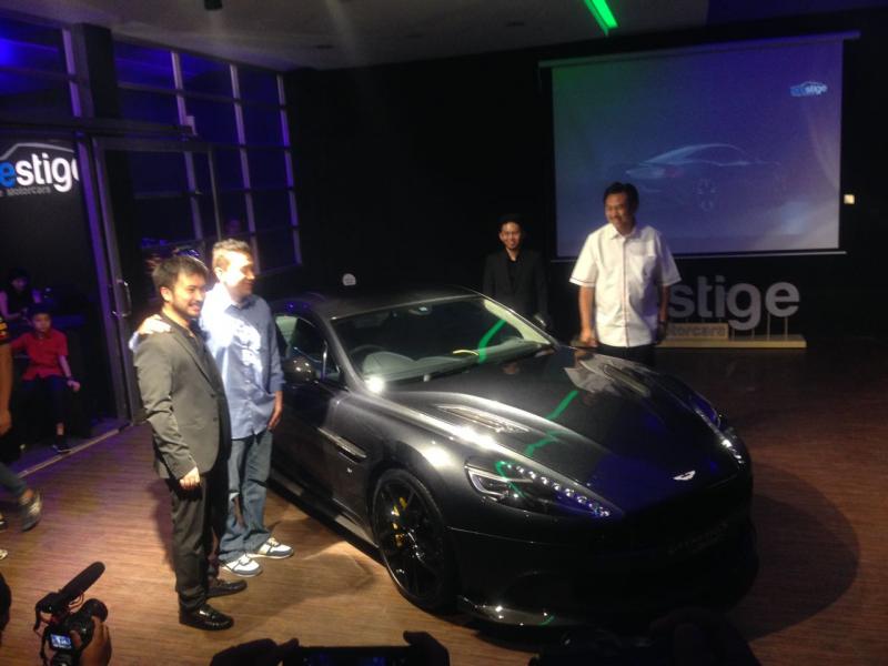 Peluncuran Aston Martin Vanquish S Ultimate di showroom Prestige