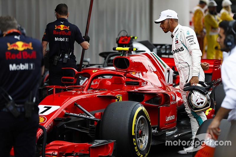 Usai kalah dari Vettel di GP Belgia, Hamilton malah curiga dengan Ferrari (foto: motorsport)