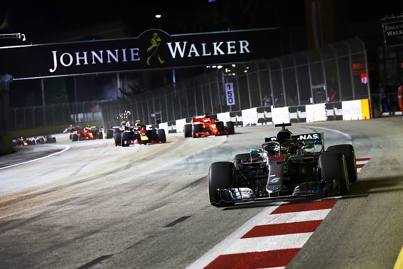 Hamilton menang tanpa perlawanan di GP Singapura (ist)