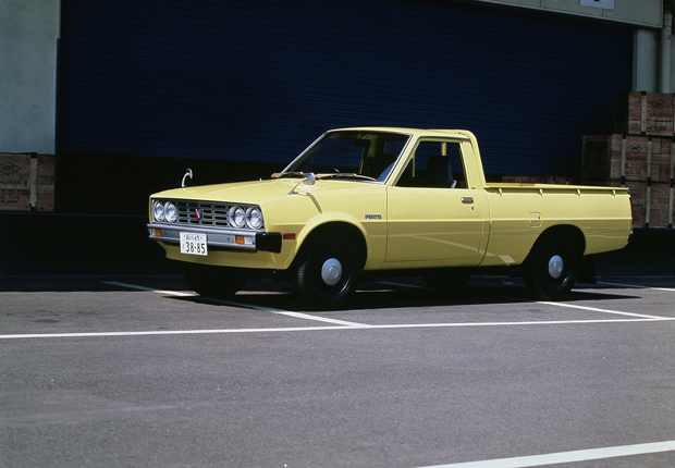 Generasi pertama pikap Mitsubishi telah diluncurkan sejak 1978 silam. (foto: Mitsubishi)
