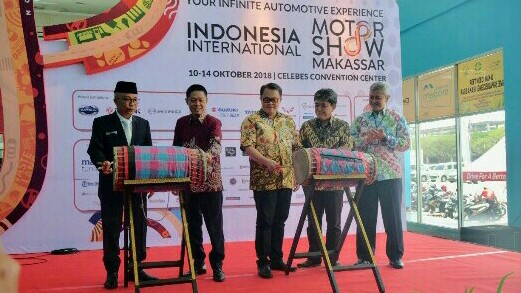 Opening ceremony IIMS Makassar 2018, targetkan transaksi Rp 300 miliar. (foto : ist)